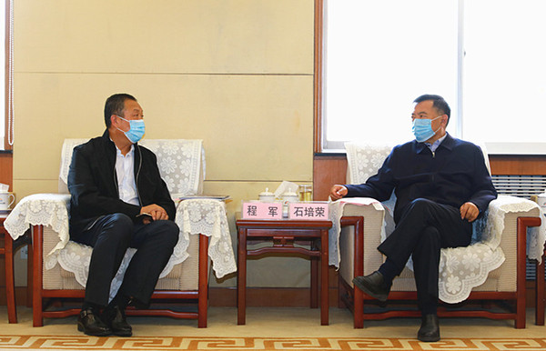 培恩董事长_培恩龙舌兰酒图片